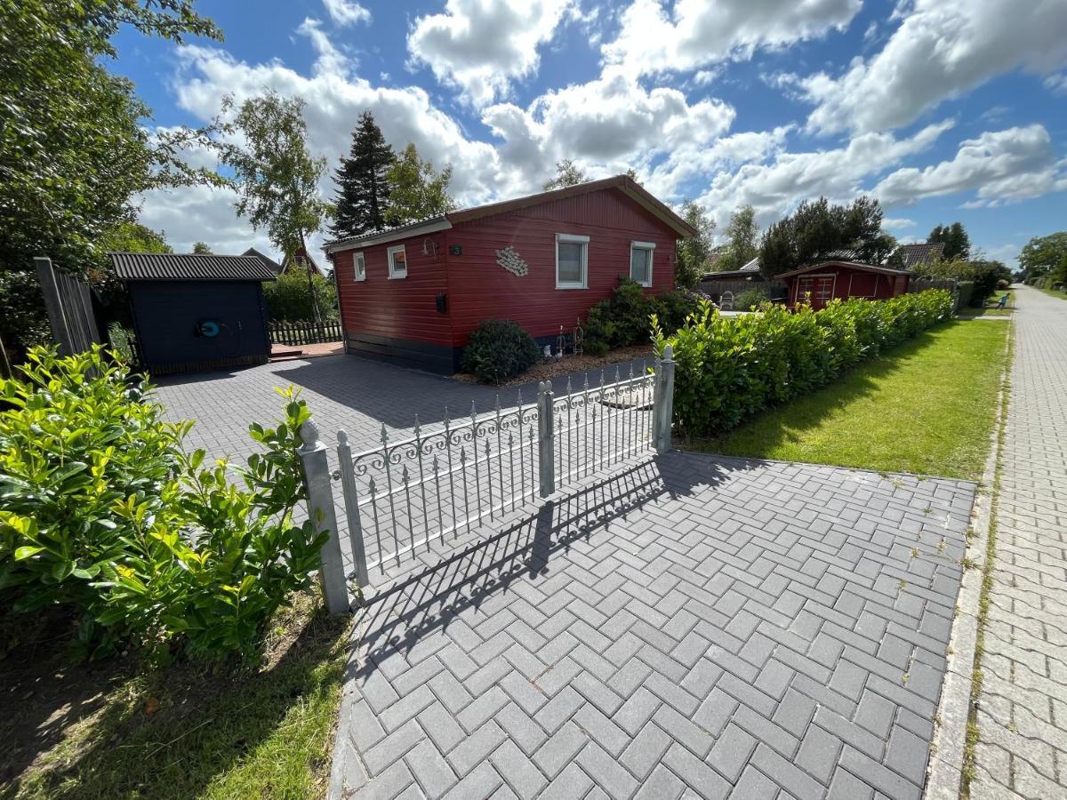 Meerbude Am Grossen Meer - Ferienhaus Sudbrookmerland Bagian luar foto