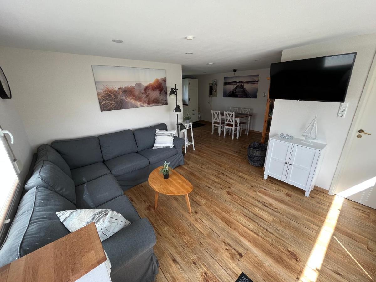 Meerbude Am Grossen Meer - Ferienhaus Sudbrookmerland Bagian luar foto